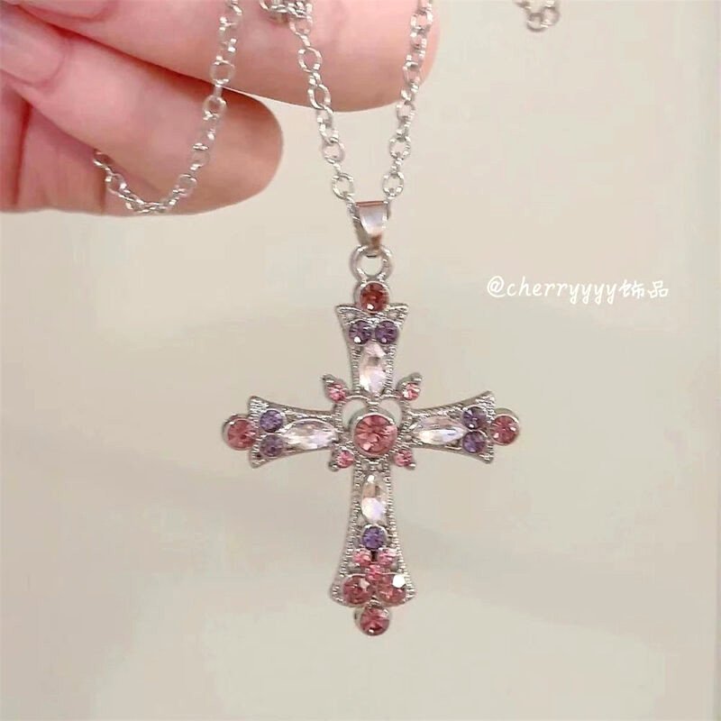 Pendentif Rose Croix